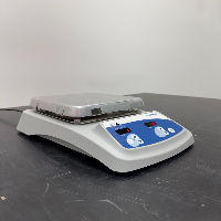 VWR Hotplate Stirrer image 0